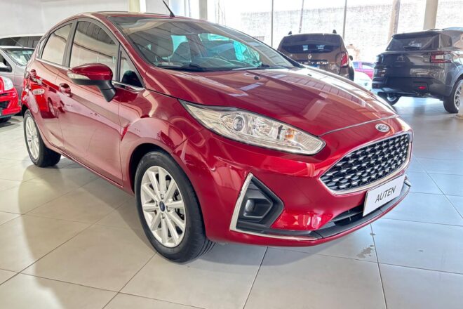 FORD FIESTA TITANIUM 2018 CON 99000KM