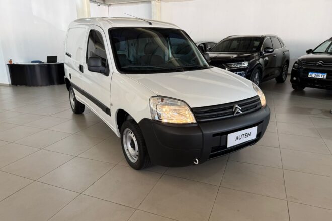CITROEN BERLINGO FURGON BUSINESS 2024 CON 54000KM