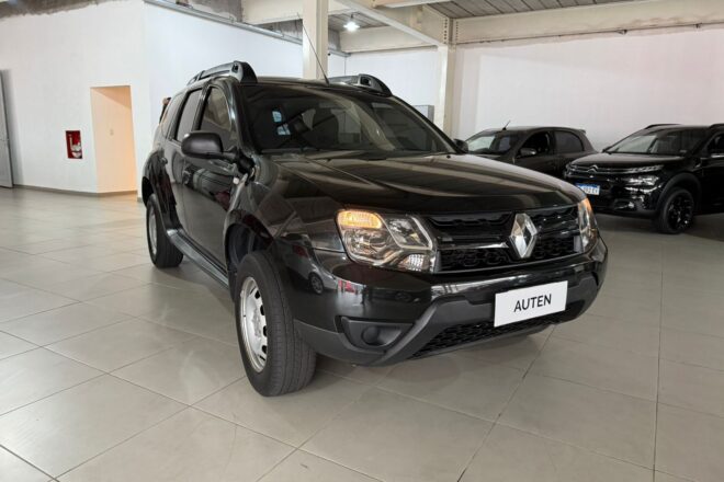 RENAULT DUSTER PRIVILEGE 2015