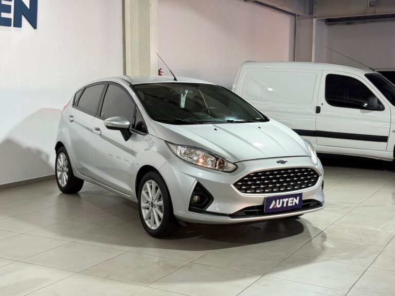 FORD FIESTA SE POWER 2019 CON 102000KM