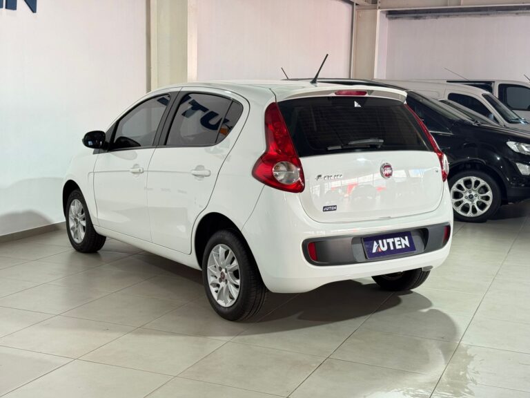 FIAT PALIO ATTRACTIVE 2016 CON 107000KM