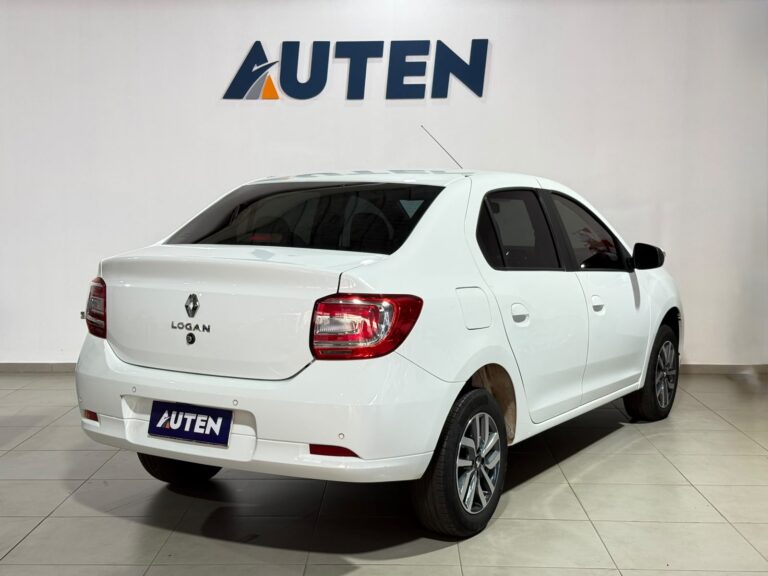 RENAULT LOGAN INTENS 2024 CON 37000KM