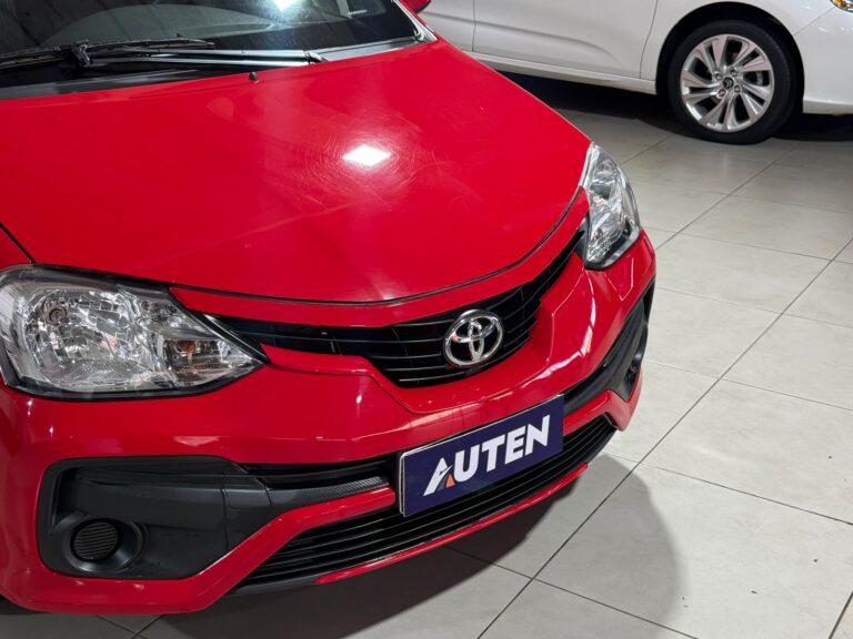 TOYOTA ETIOS X 2020 CON 75000KM