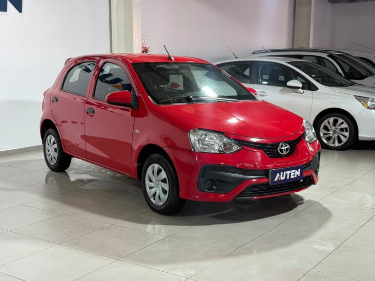 TOYOTA ETIOS X 2020 CON 75000KM