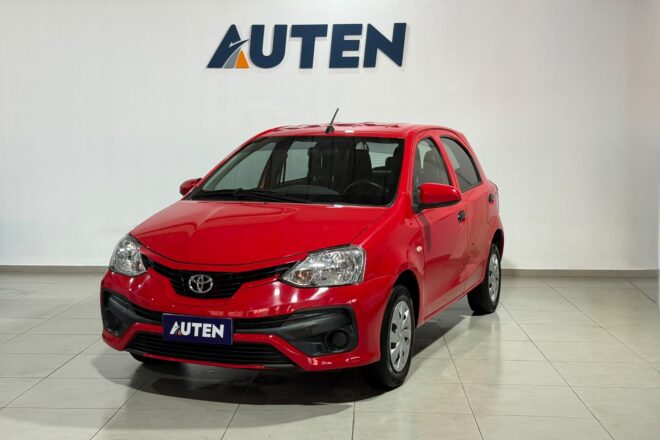 TOYOTA ETIOS X 2020 CON 75000KM