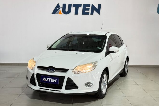 FORD FOCUS SE 2015 CON 107500KM