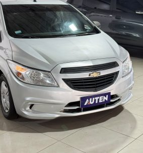 CHEVROLET ONIX LS + 2017 CON 125000KM