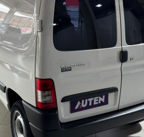 CITROEN BERLINGO FURGON BUSSINES 2024 CON 69000KM