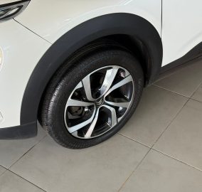 CITROEN C4 CACTUS SHINE 2019 CON 92000KM