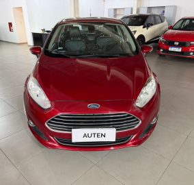 FORD FIESTA 1.6 4 PTAS TITANIUM 2016 CON 120000KM