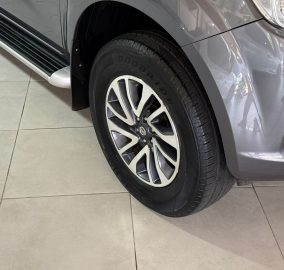 NISSAN FRONTIER LE 4X2 DIESEL 2016 CON 115000KM