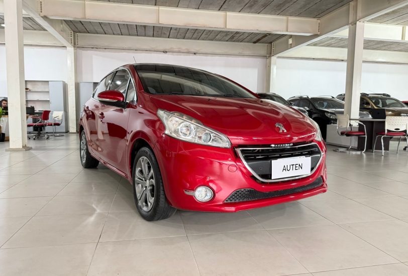 PEUGEOT 208 FELINE PACK CUIRE 2015 CON 130000KM