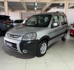 PEUGEOT PARTNER PATAGONICA 2016 CON 67000KM