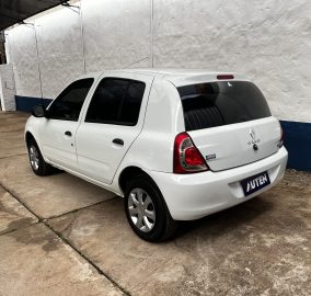 RENAULT CLIO MIO CONFORT 2016 CON 149500KM