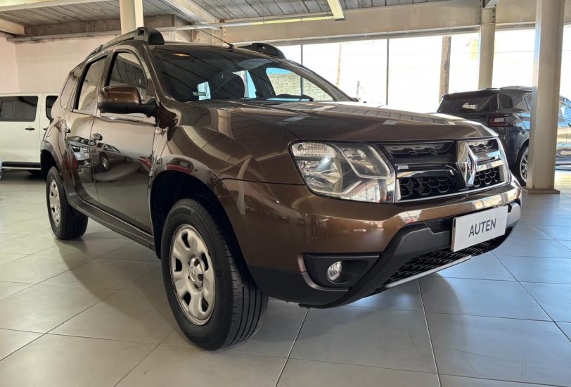 RENAULT DUSTER DYNAMIQUE 2017 CON 80000KM
