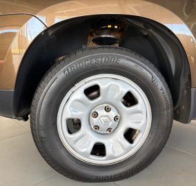 RENAULT DUSTER DYNAMIQUE 2017 CON 80000KM