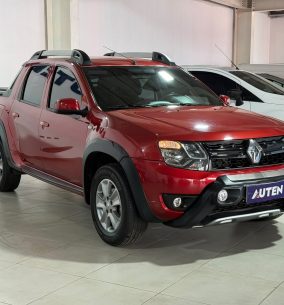 RENAULT DUSTER OROCH OUTSIDER PLUS 2018 CON 113000KM