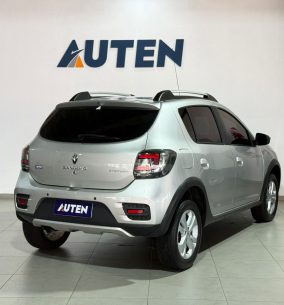 RENAULT SANDERO STEPWAY PRIVILEGE 2016 CON 101000KM