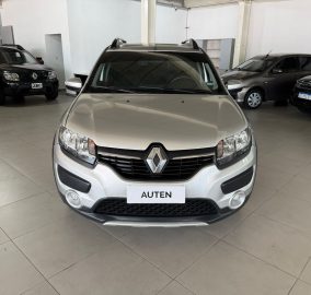 RENAULT SANDERO STEPWAY PRIVILEGE 2016 CON 102000KM