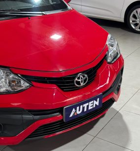TOYOTA ETIOS X 2020 CON 75000KM