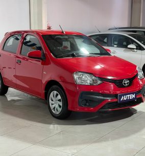 TOYOTA ETIOS X 2020 CON 75000KM