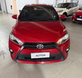 TOYOTA YARIS S CVT 2018 CON 80000KM