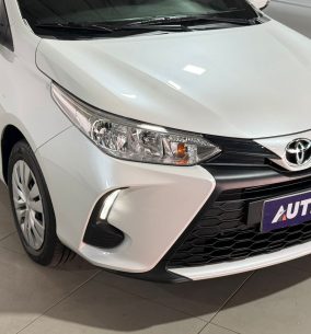 TOYOTA YARIS XS CVT 2026 CON 2800KM