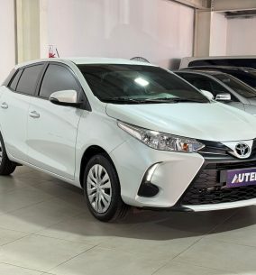 TOYOTA YARIS XS CVT 2026 CON 2800KM